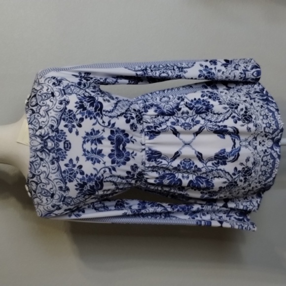 Boston Proper Blue White Floral Print Top V-Neckline Long Sleeve Embellishments - Picture 4 of 9